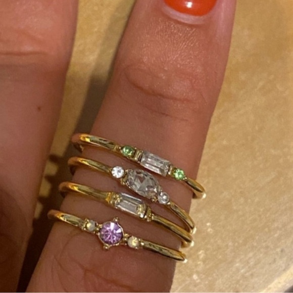 NWT 18k gold four piece Ring Set - Picture 11 of 16